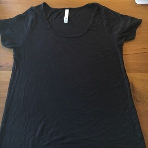 LuLaRoe Classic Tee