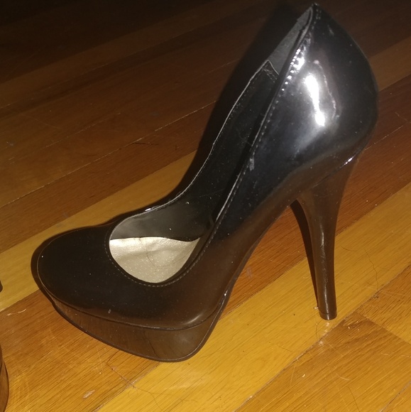 Speed limit 98 heels - Picture 2 of 2