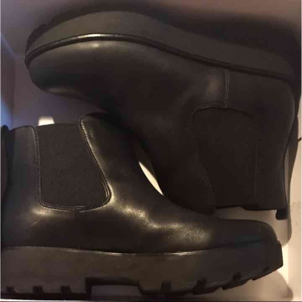 Steve Madden boots