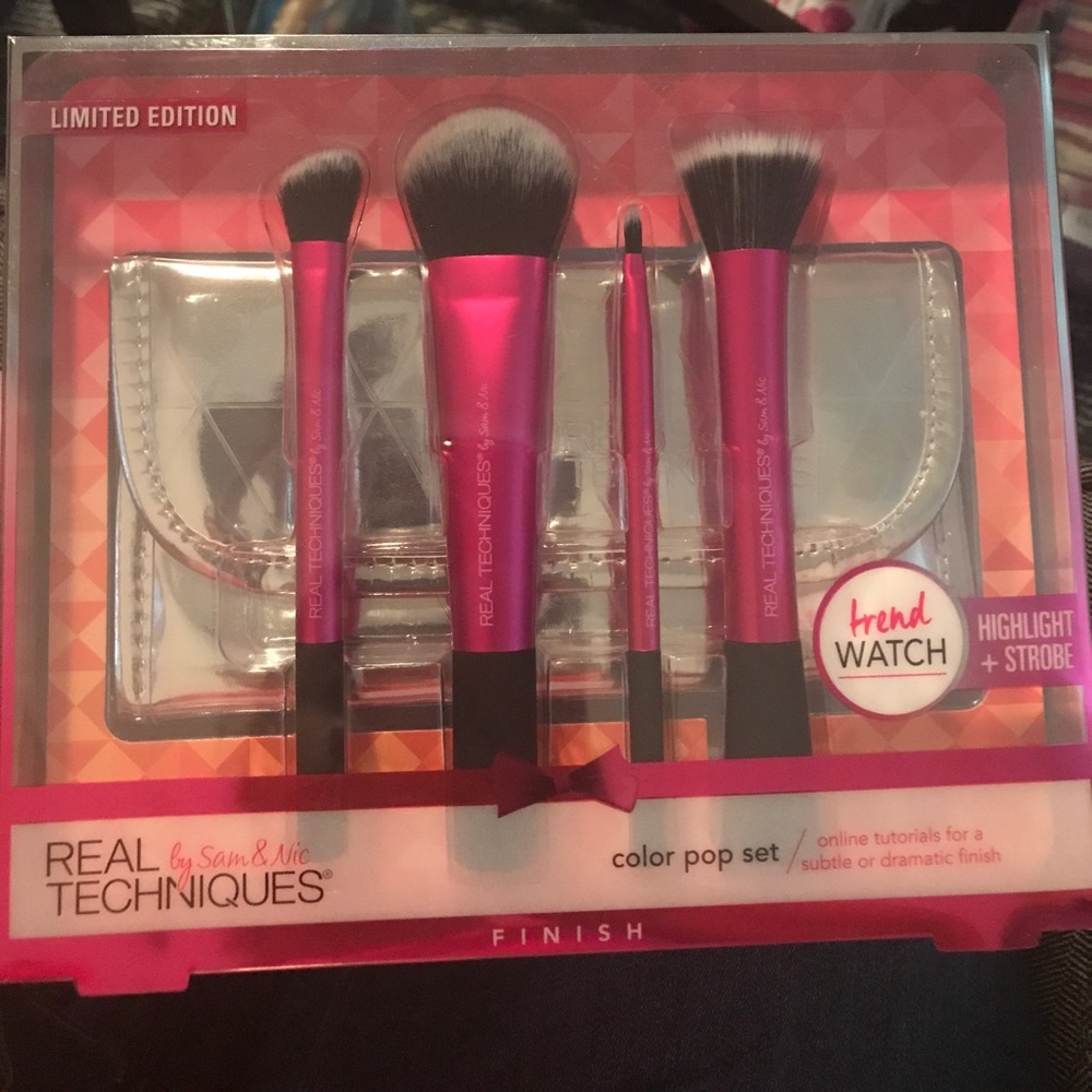 Real techniques set