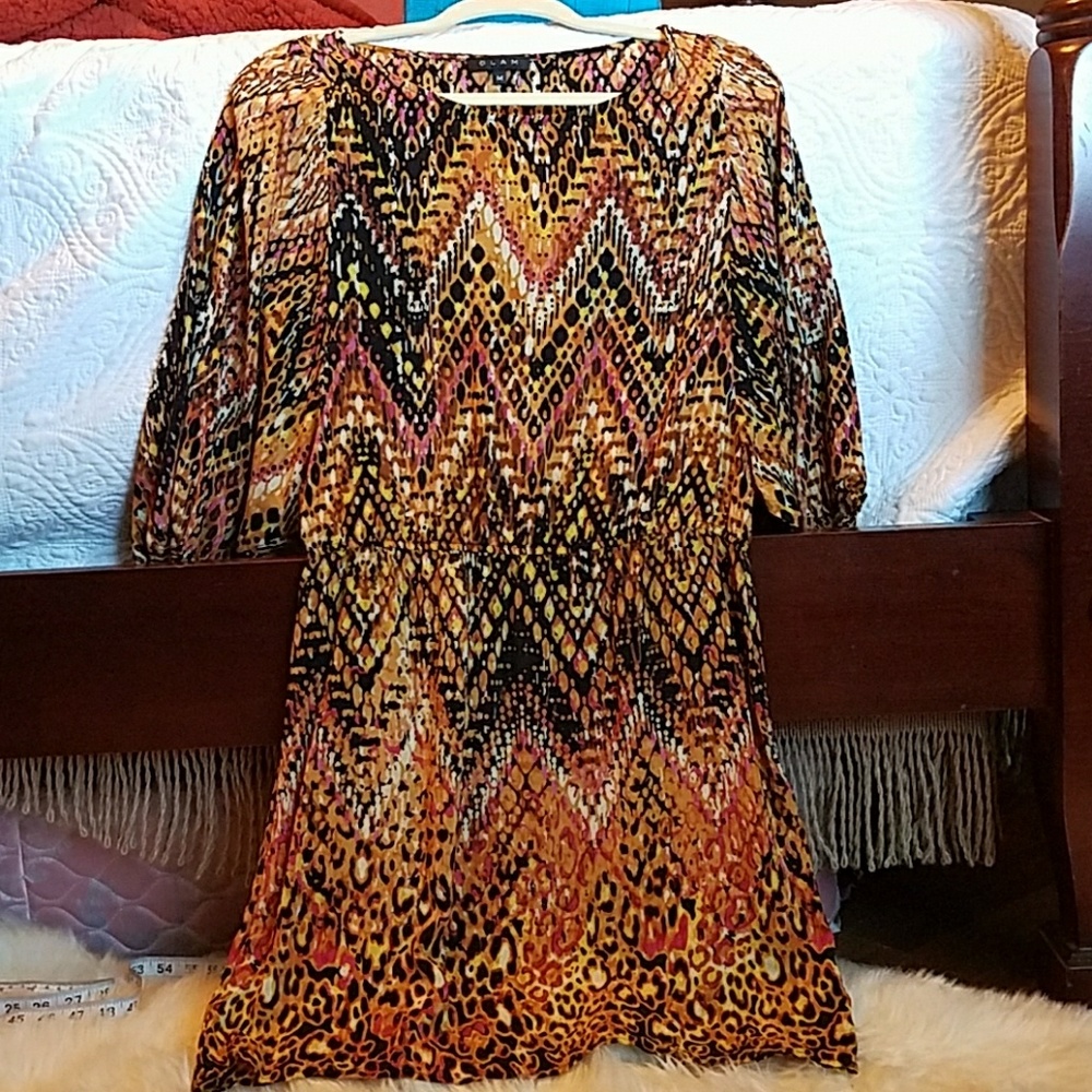 Glam batwing 3/4 sleeve dress