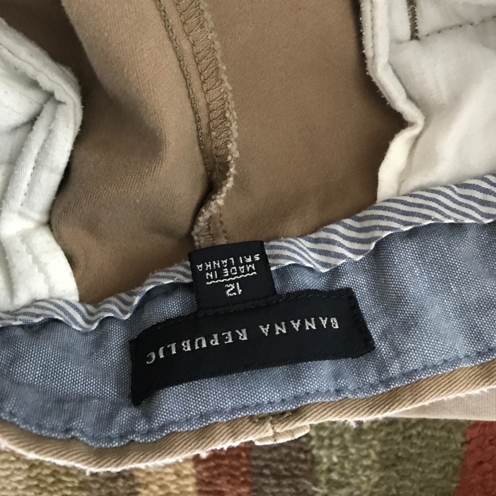 X SOLD X Soft taupe roll up boyfriend shorts, GUC! - Picture 5 of 8