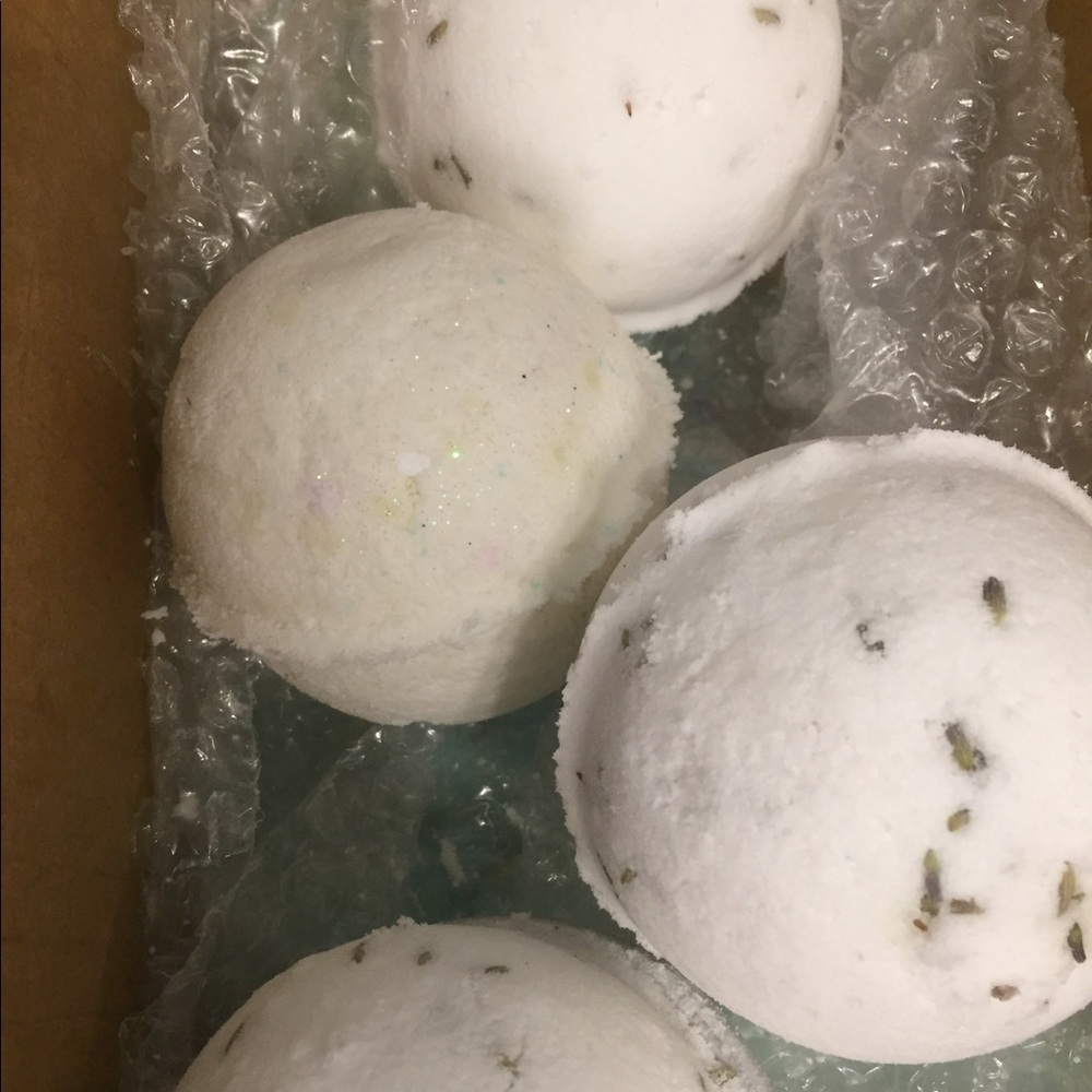Bath bombs