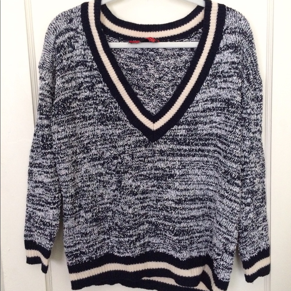 Navy marbled sweater