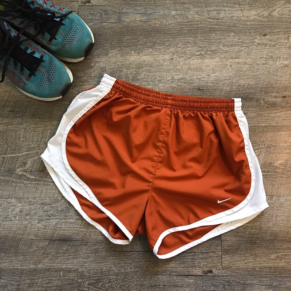 NIKE WORKOUT SHORTS size small.