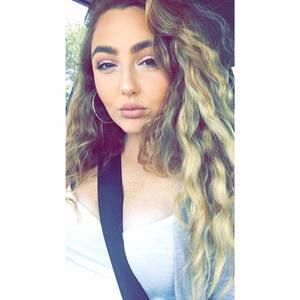 Meet your Posher, Jackie