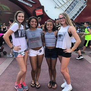 Meet your Posher, Madelyn