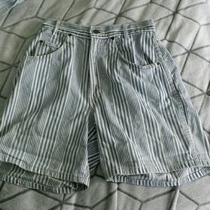 Vintage Striped Chic Highwaisted Shorts
