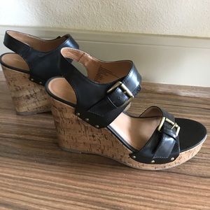 Mossimo strappy platform wedges with buckles