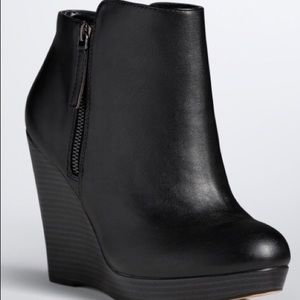 New Torrid Zip Booties in Size 8