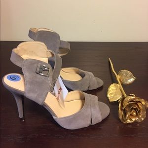 Nine West heels - suede gray. Sz 6 1/2