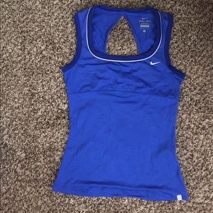 Nike workout top