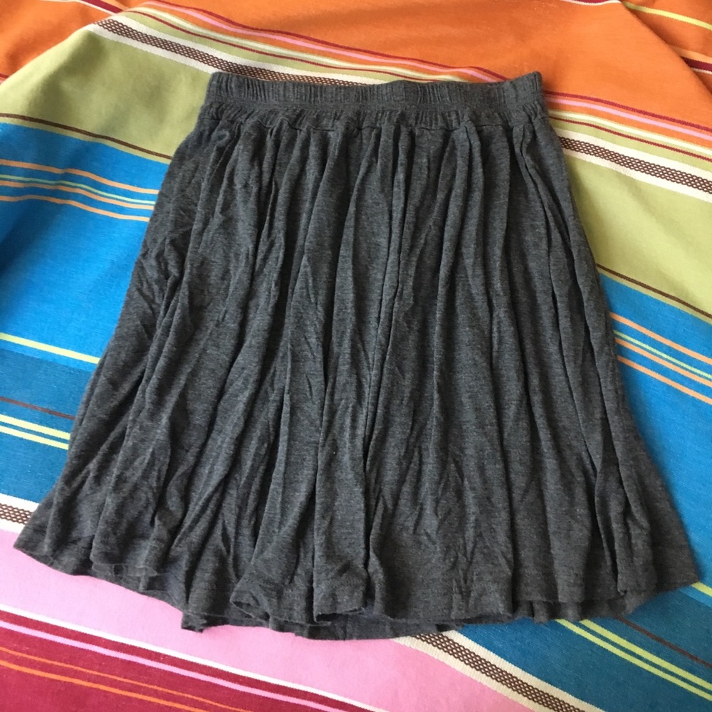 Brandy Melville grey skater skirt