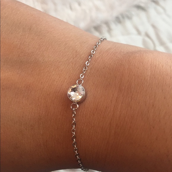 18K White Gold Plated Swarovski Crystal Bracelet - Picture 2 of 4