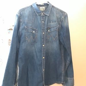 WRANGLER Blue Jean Button Down