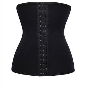 Waist trainer size Small!