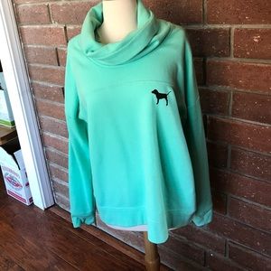 bright turquoise sweater (PINK)