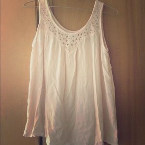 Mudd cream colored tank top