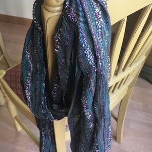 Artsy Scarf!