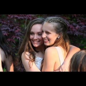 Meet your Posher, Cami