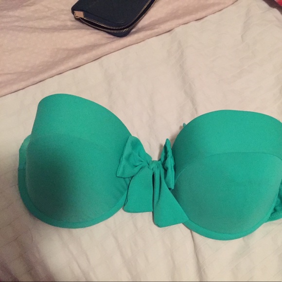 Other - Strapless swimsuit top