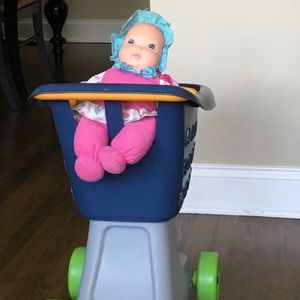 Meet your Posher, Laurie