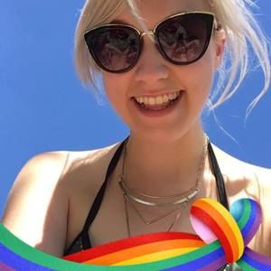 Meet your Posher, Renee