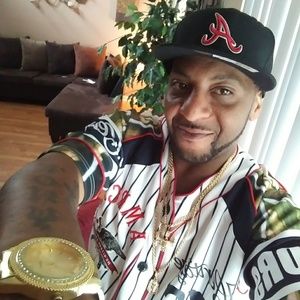 Meet your Posher, Antonio