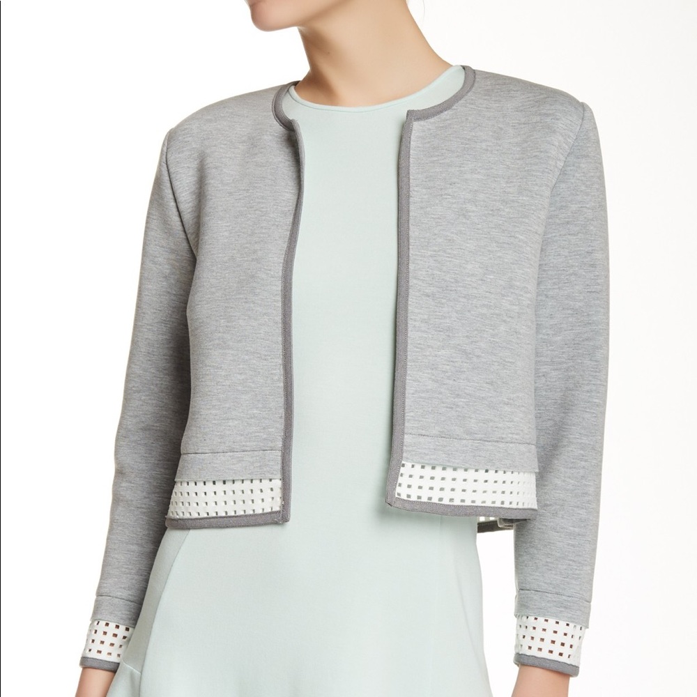 💎💎40% OFF!! T Tahari Larissa Crop Jacket💎💎
