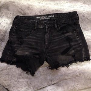 NEW American Eagle distressed shorts