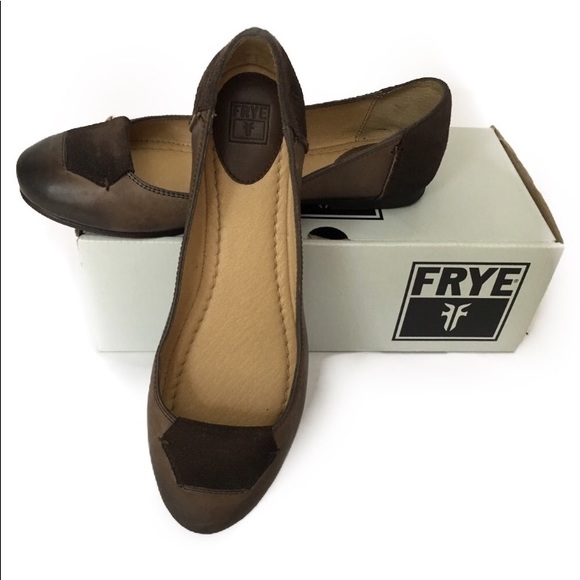 Frye Shoes - NIB 7 Frye Carson tab ballet flat brown smoke