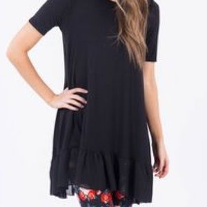 Agnes and Dora Ruffle Tunic black