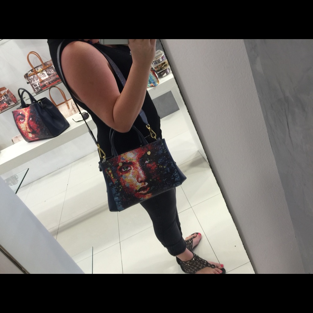 Handbag