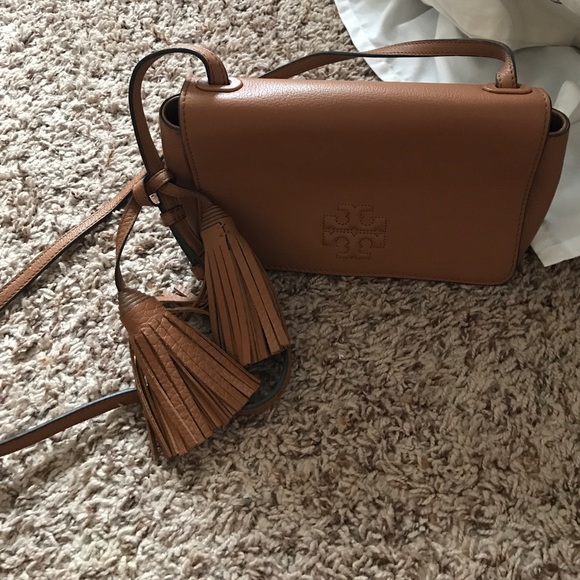 Tory Burch Handbags - Tory butch thea mini crossbody