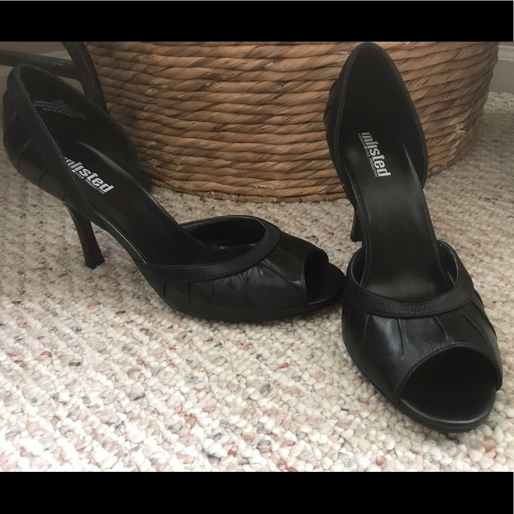 Unlisted heels