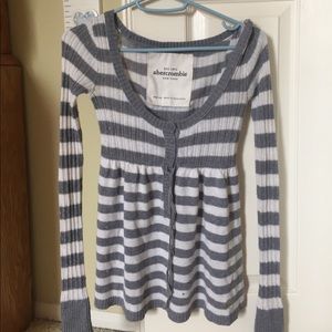 Abercrombie sweater