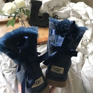 UGG Australia Boots💙🖤