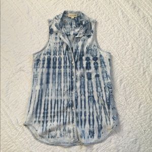 Anthropologie Cloth and Stone Chambray Top Anthropologie Cloth and Stone Chambray Top