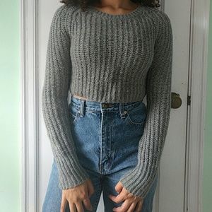 Cropped Urban Outfitters sweater