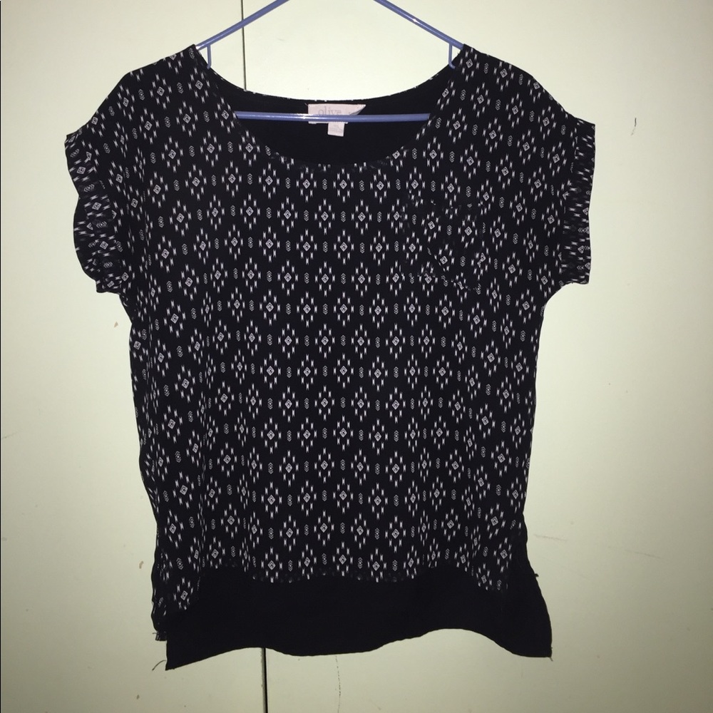 Olivia & oak short sleeve blouse