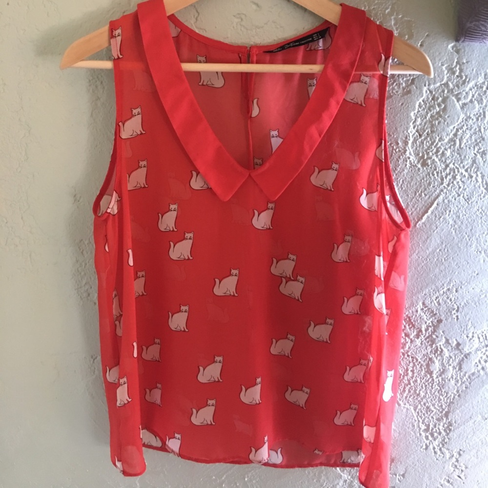 Sleeveless cat print kitty blouse