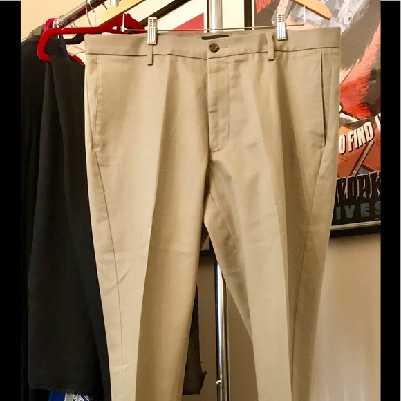 Dockers Khakis - Picture 1 of 8
