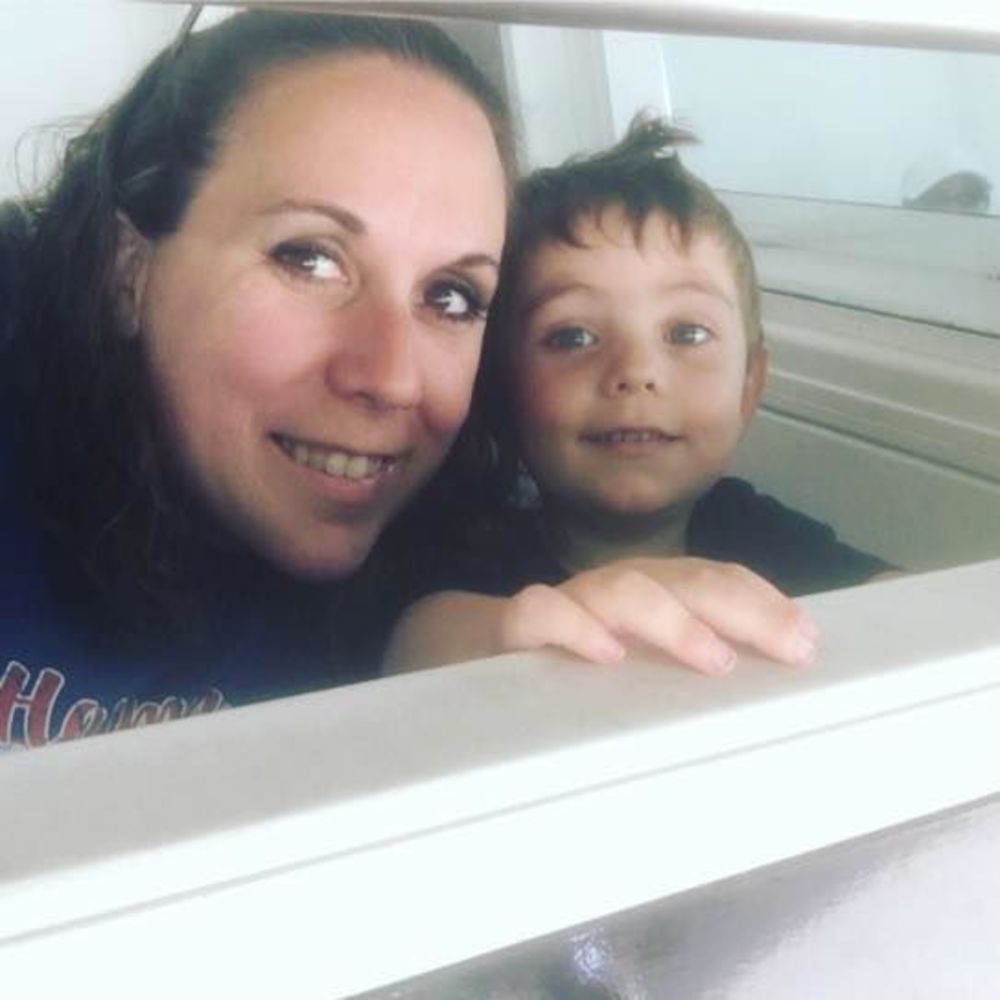 Meet your Posher, Dara