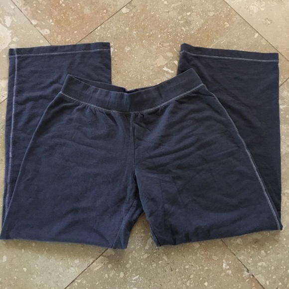 SOmA YoGa SwEaT sEt - Picture 3 of 9