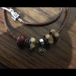 Awesome Authentic 5 Pandora beads+ braceletRETIRED