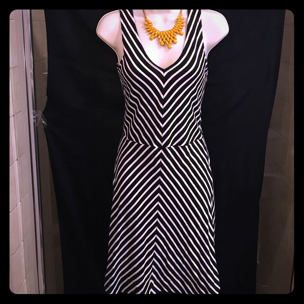 Dress- summer Banana Republic a-line striped dress