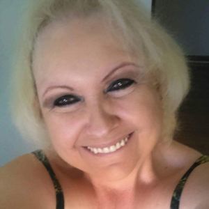 Meet your Posher, Carole