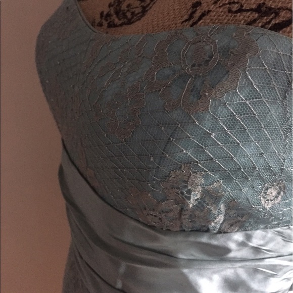 Nicole Miller lace dress size 2 - Picture 4 of 4