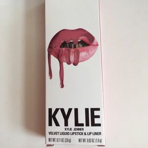 Kylie Cosmetics Velvet Lipstick