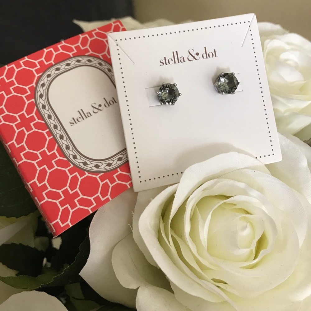 2 hr Sale! Stella & Dot Sparkle Studs - Smokey